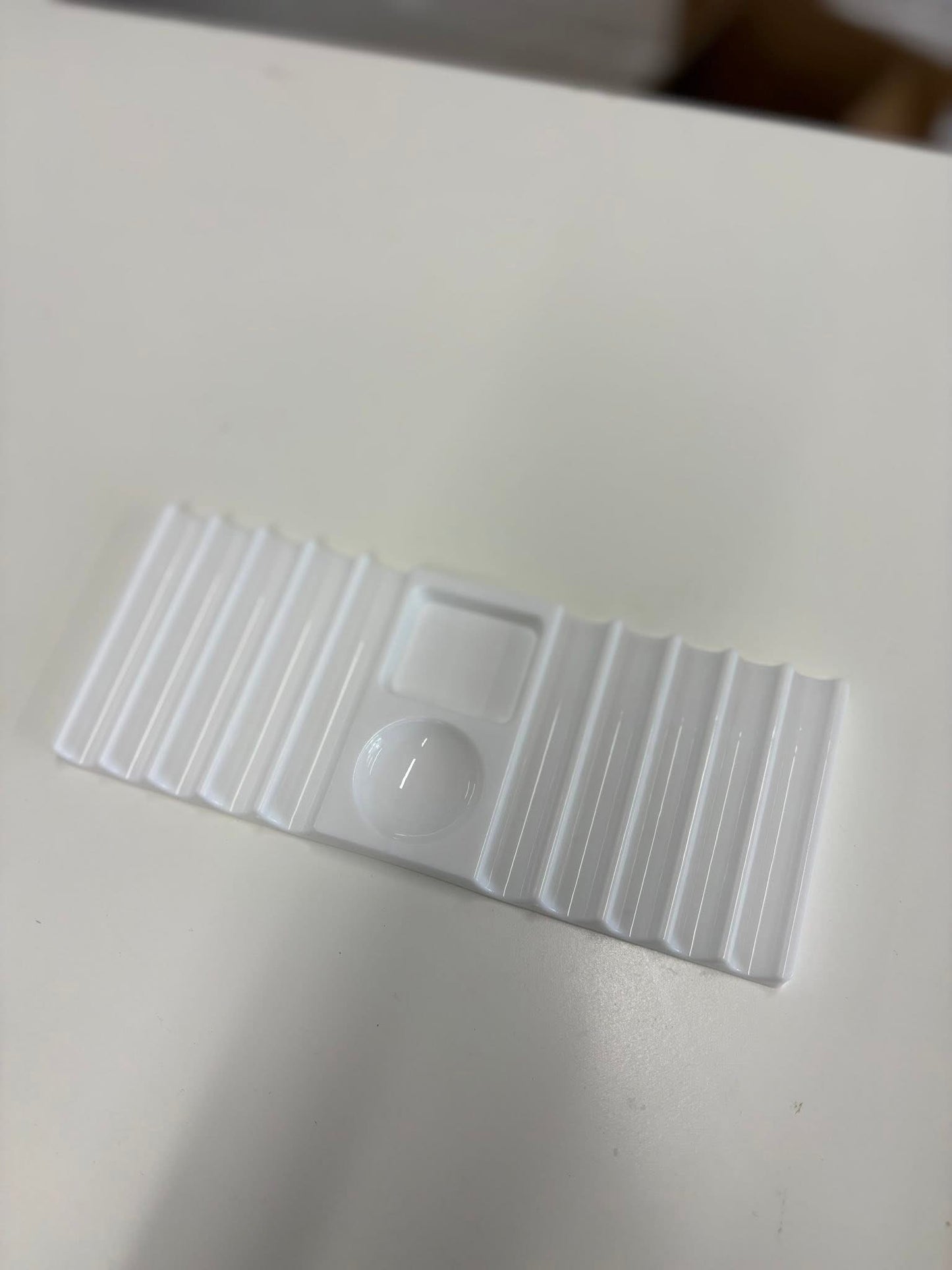 Dual Form Tray
