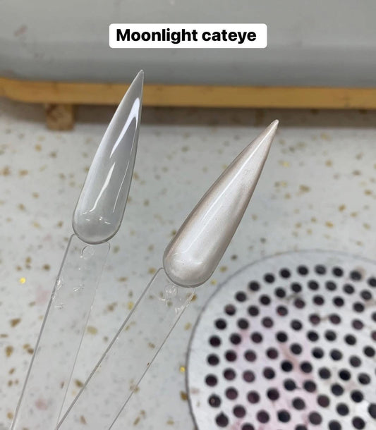 Moonlight Cateye